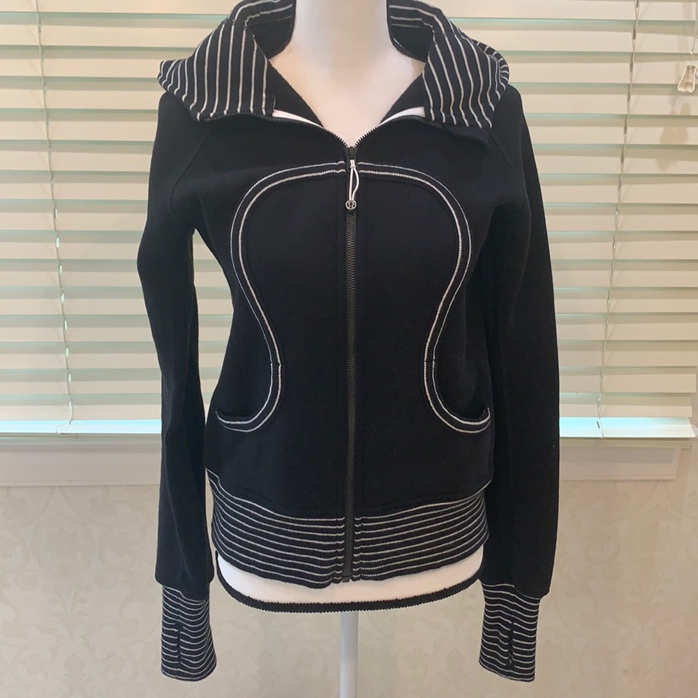 Lululemon Athletica hoodie